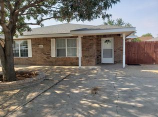 402 E Pine Ave, Midland, TX 79705