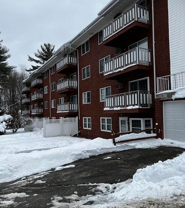 2nd image of 600 Riverside Drive #19