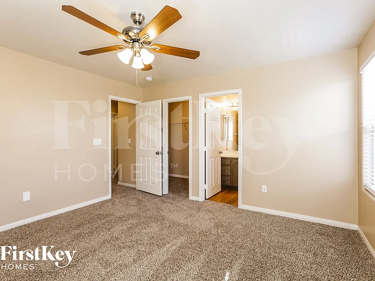 7872 Juniper Forest St — Photo 9