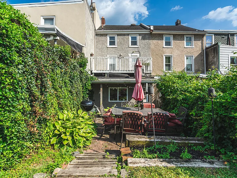 131 Ripka St — Photo 23