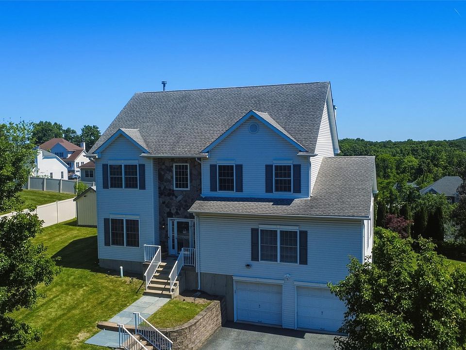 1st image of 2058 Independence Drive