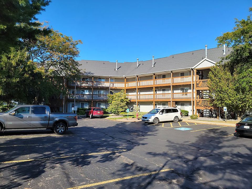 1st image of 6035 Lake Rd W APT 526