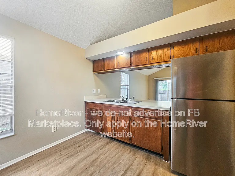 2682 Rachel Ct — Photo 13