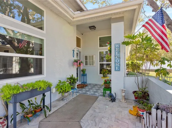 1974 Georgia Cir N, Clearwater, FL 33760