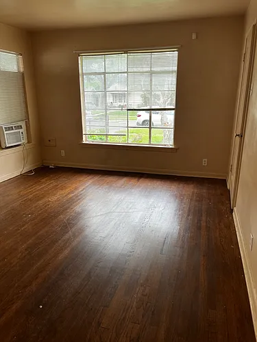 1126 Bailey Ave #1126 Photo 1