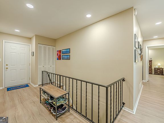 4th image of 3671 Cold Spring Ln