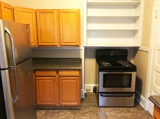 208 Allen Blvd, Kalamazoo, MI 49007