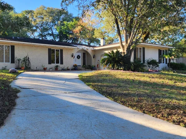 3222 HERMITAGE Road E, Jacksonville, FL 32277
