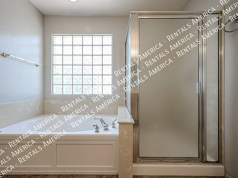 1155 E Winchester Pl — Photo 52