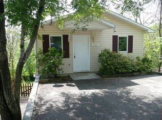 1904 Brunswick St, Kingsport, TN 37660