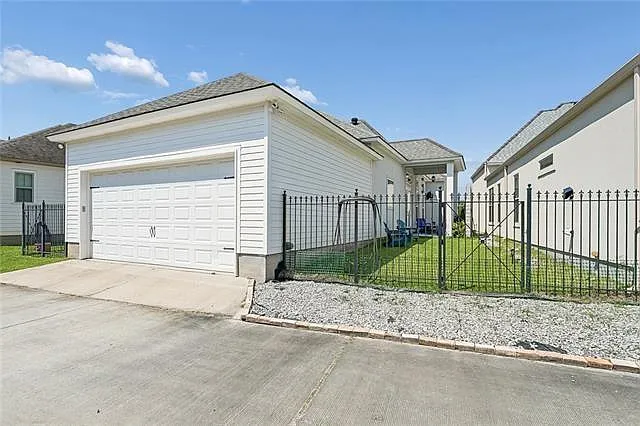 725 S Corniche Du Lac — Photo 26