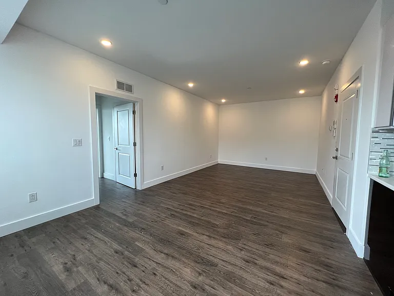 1427 Melon St #501 — Photo 5