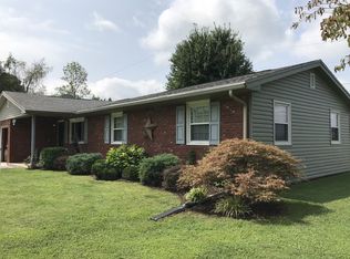 44 Ohio Ave, Hanover, IN 47243