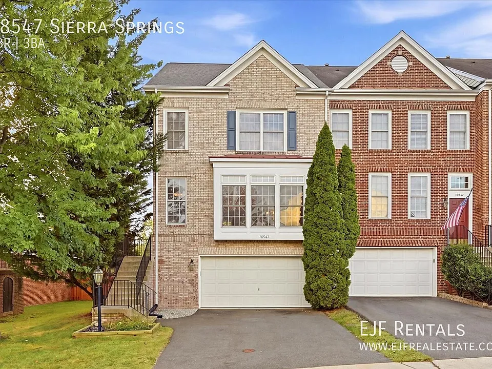 18547 Sierra Springs Sq