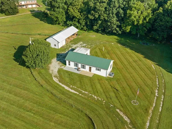 400 Hobdy Rd, Auburn, KY 42206