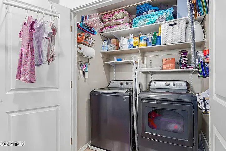 8216 W Albeniz Pl — Photo 21