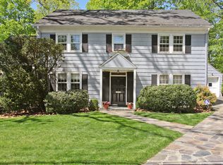 37 Walbrooke Rd, Scarsdale, NY 10583