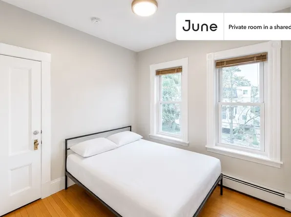 76 Easton St #A, Allston, MA 02134