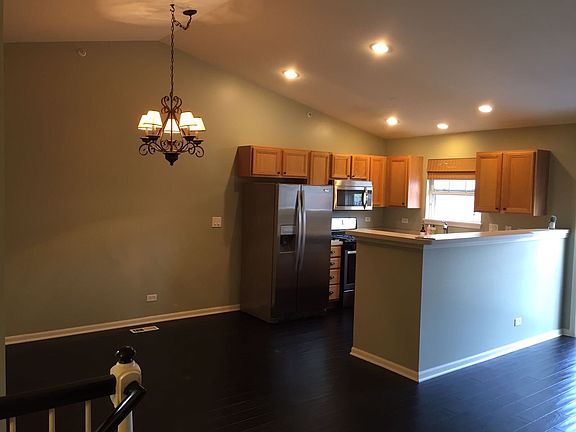 2nd image of 962 Kensington Dr #16-A3