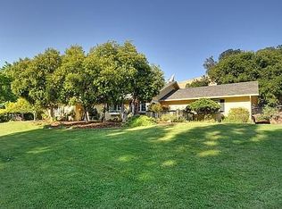 206 Brooke Acres Dr, Los Gatos, CA 95032