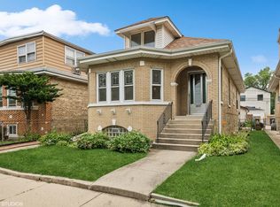 3222 N Plainfield Ave, Chicago, IL