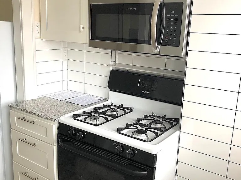1064 Kenmore Ave #12 — Photo 4