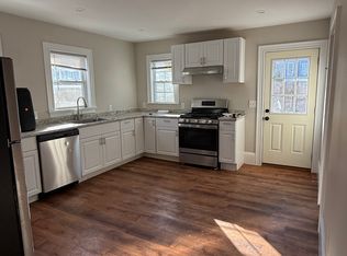 6 Grant St APT 1, Beverly, MA 01915
