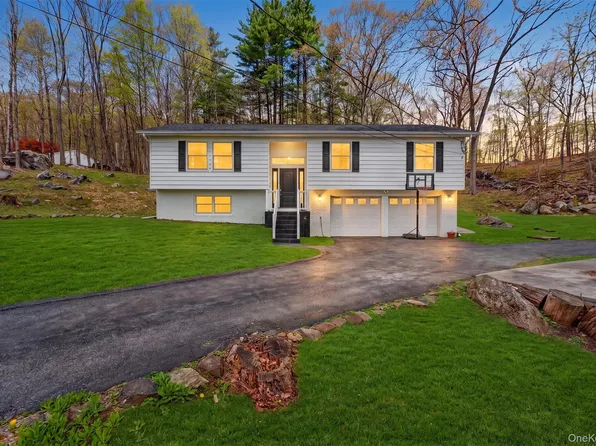 58 Englewood Terrace, Mahopac, NY 10541