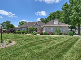 6605 Fox View Dr, Edwardsville, IL 62025