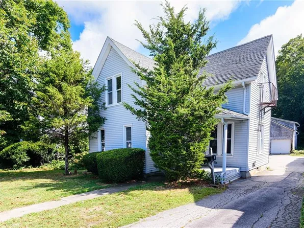 58 Beach St, Westerly, RI 02891