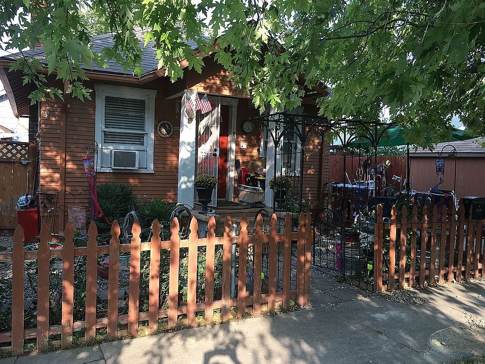 1st image of 1316 4th St S