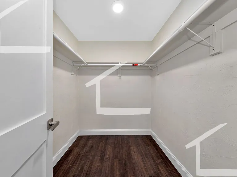157 4th St #1 — Photo 37