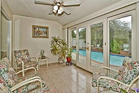 3rd image of 7310 Winterwood Ln