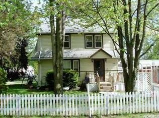 4508 Hawthorne Ave, Sheffield Lake, OH