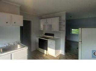 77 Richmond Rd #D, Winchester, NH 03470