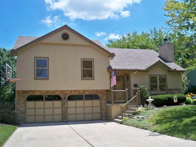 1713 NE Auburn Dr, Lees Summit, MO, 64086