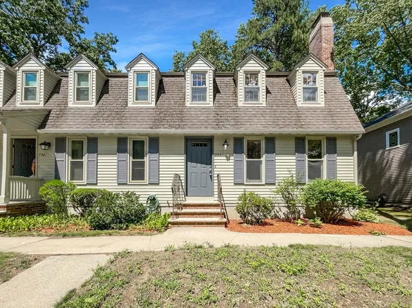 735 Wellman Ave #735, North Chelmsford, MA 01863