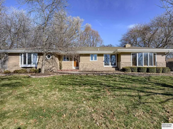10214 Elm St, Omaha, NE 68124