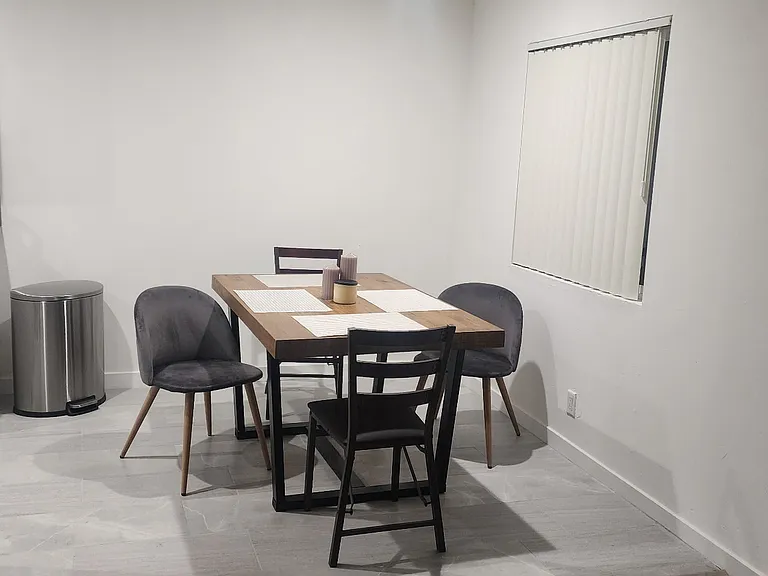 17956 Schoenborn St #5 — Photo 7