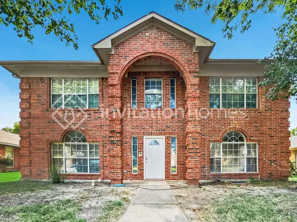 2110 Loretta Ln, Rowlett, TX 75088