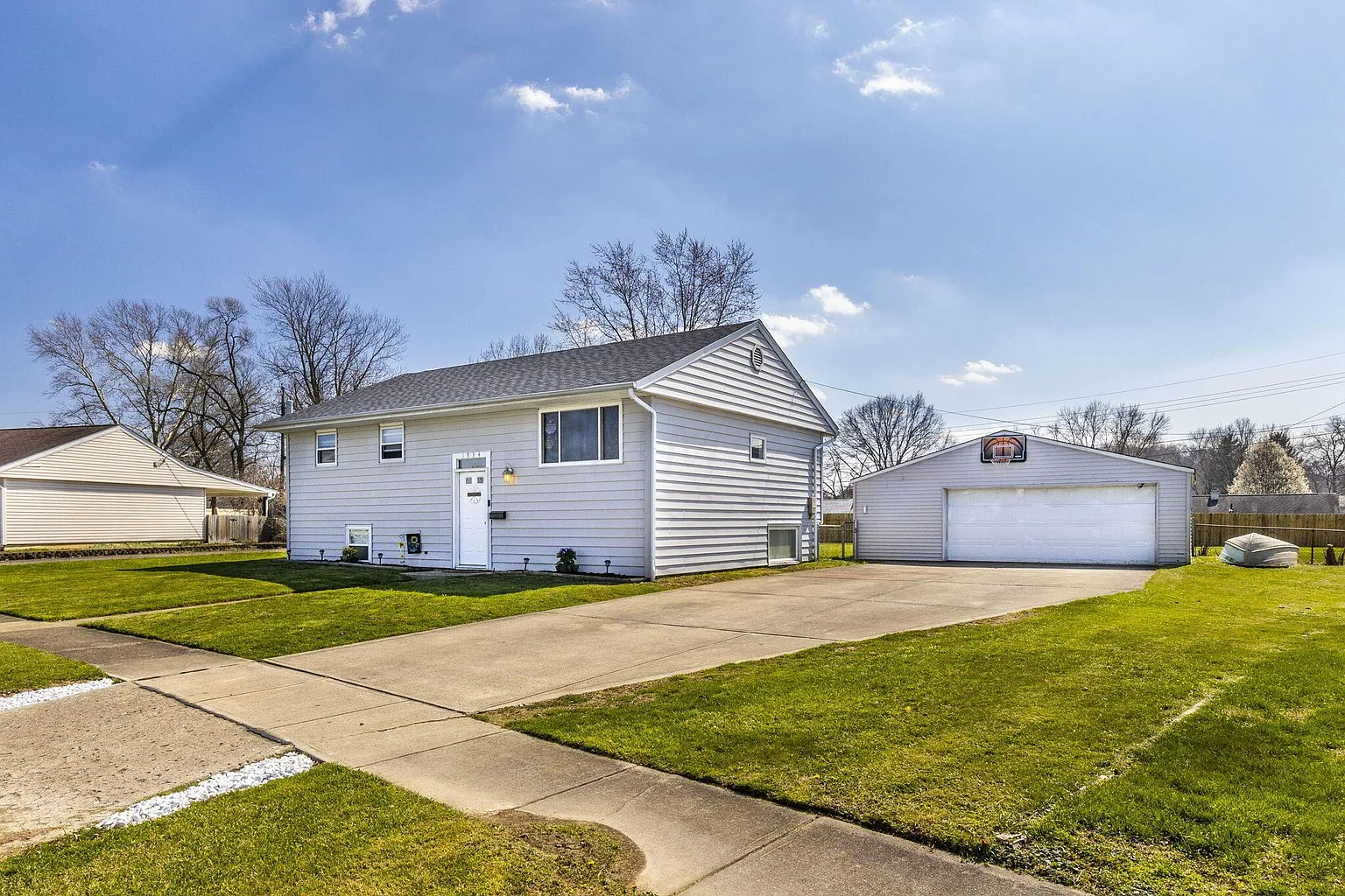 1934 Smith Ave photo 1