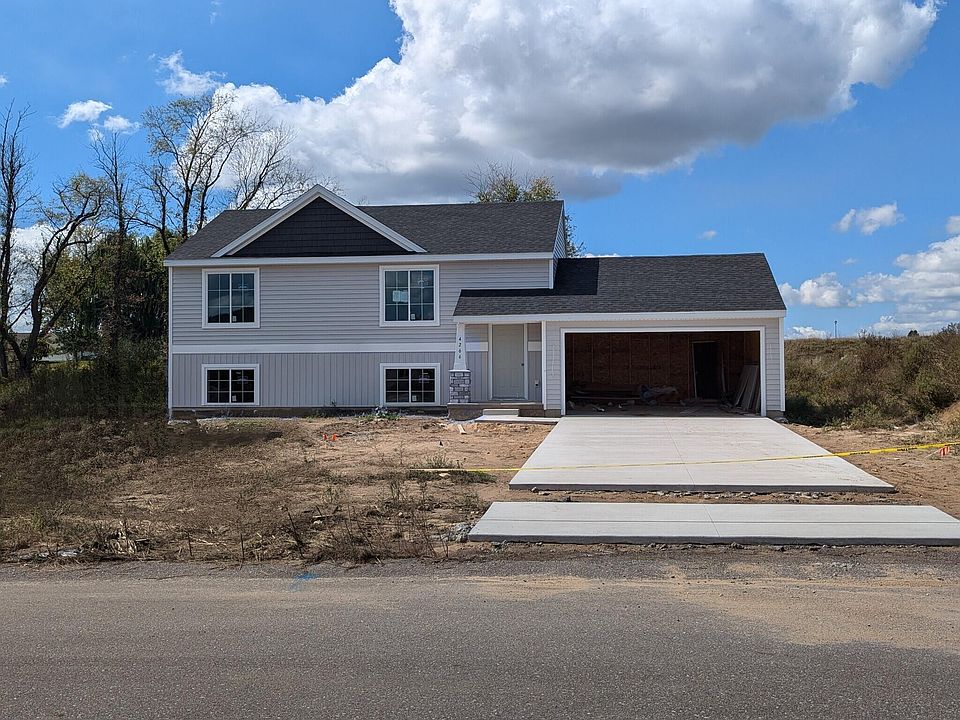 1st image of 4266 Butternut Dr