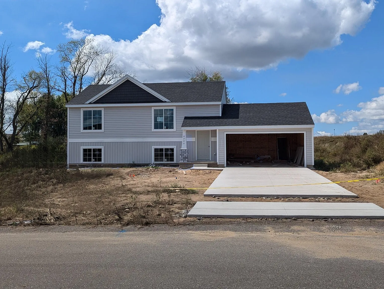 4266 Butternut Dr photo 1