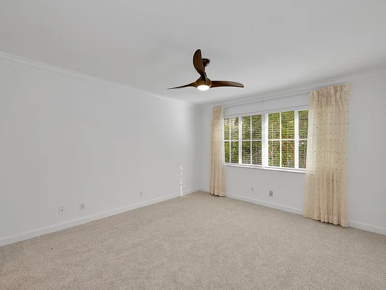 1515 E Broward Blvd #227 — Photo 10