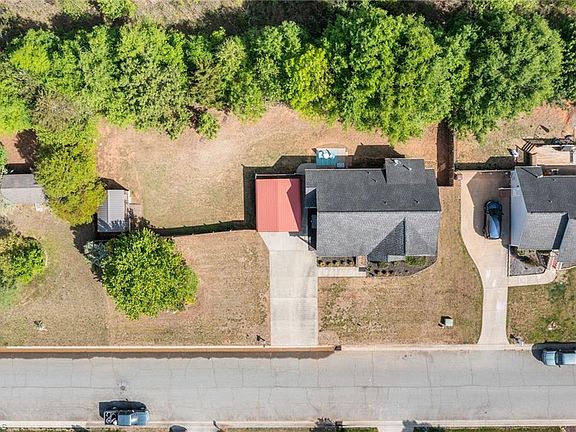3rd image of 1273 Durham Meadows Dr