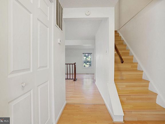 4th image of 6515 Field Master Dr