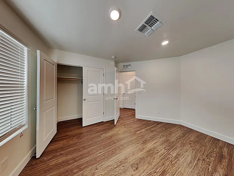 661 W Bosal Dr — Photo 13