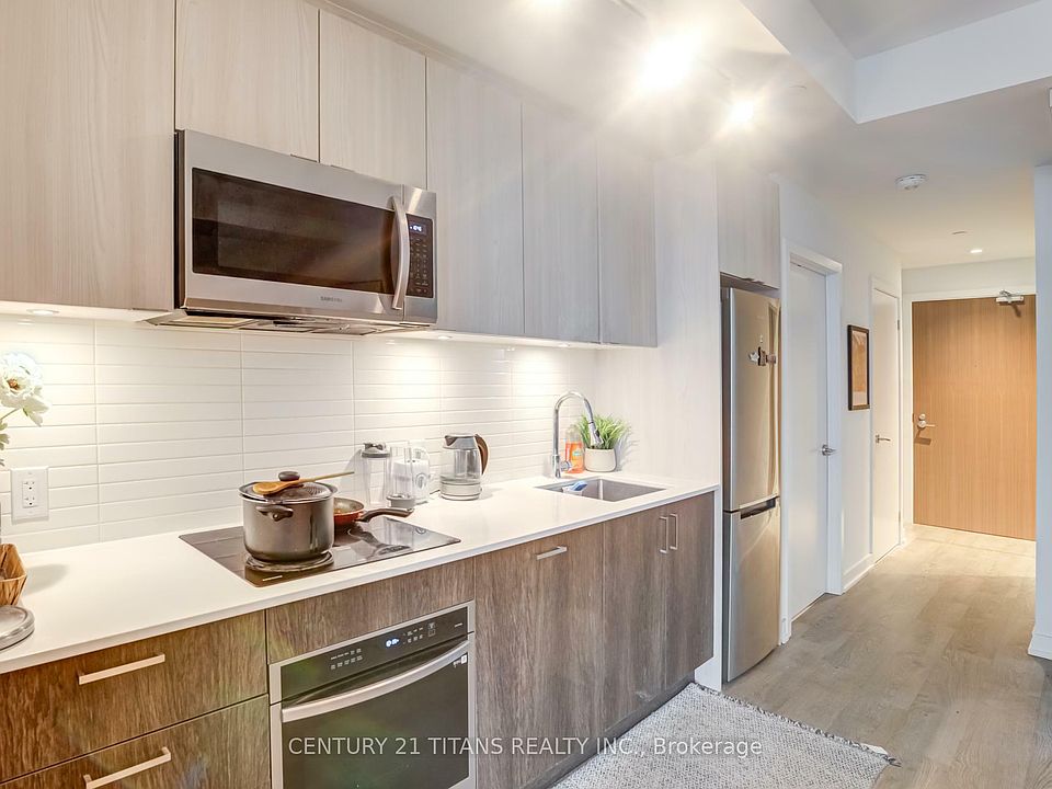1st image of 1926 Lakeshore Blvd #4010