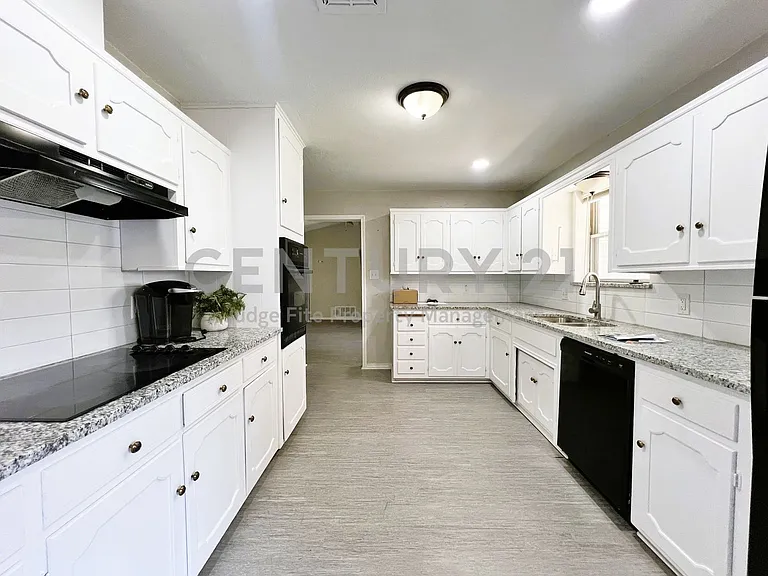 3709 Ashford Ave — Photo 6