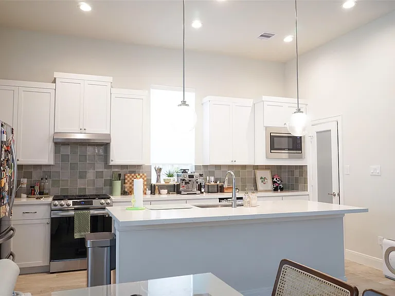 2718 Grand Fountains Dr #H — Photo 6